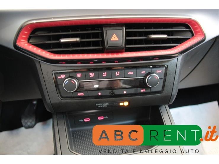 AbcRent - SEAT Ibiza 5ª serie | ID 856