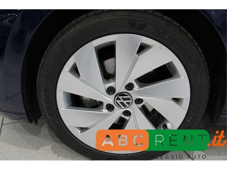 AbcRent - VOLKSWAGEN Golf 8ª serie | ID 23203