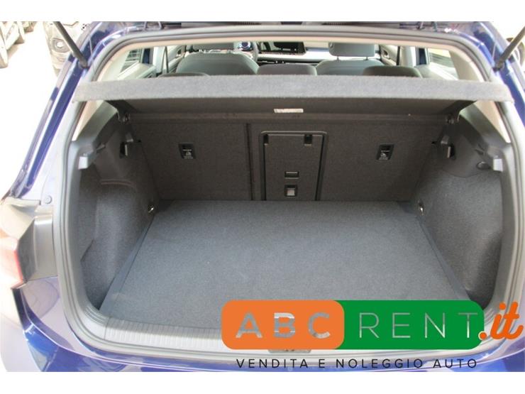 AbcRent - VOLKSWAGEN Golf 8ª serie | ID 23203